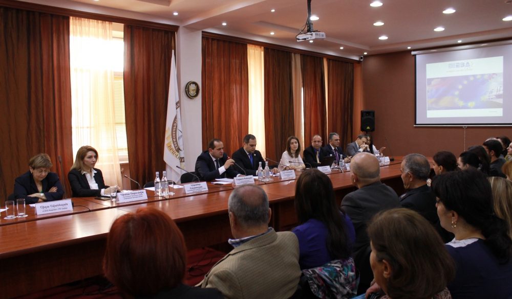ՄԻՋԱԶԳԱՅԻՆ ՔՆՆԱՐԿՈՒՄ ՕՏԱՐԵՐԿՐՅԱ ՆԵՐԴՐՈՒՄՆԵՐԻ, ԳՈՐԾԱՐԱՐՆԵՐԻ ԻՐԱՎՈՒՆՔՆԵՐԻ ՊԱՇՏՊԱՆՈՒԹՅԱՆ ՎԵՐԱԲԵՐՅԱԼ