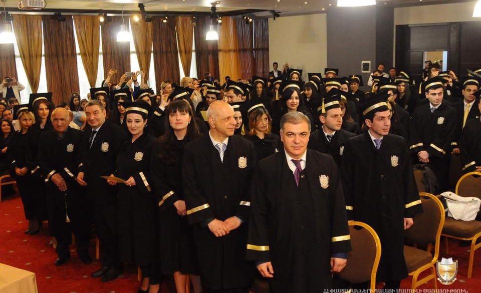 ՆՈՐ ՓԱՍՏԱԲԱՆՆԵՐԸ ՀԱՄԱԼՐԵՑԻՆ ՀԱՄԱՅՆՔԸ
